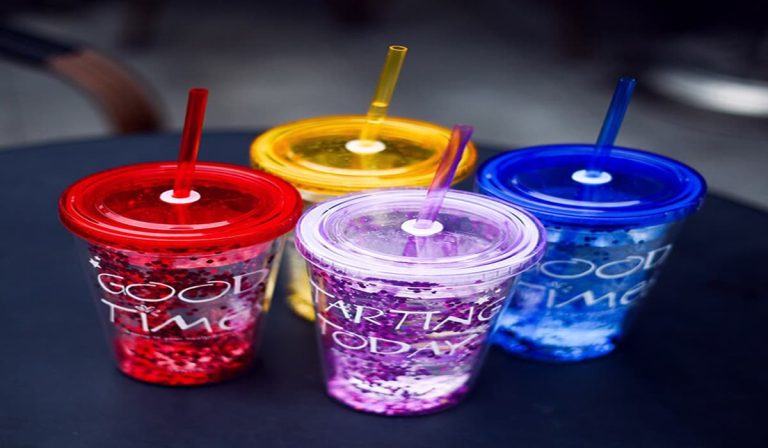 Plastic Water Cups